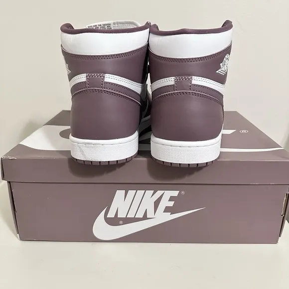 Nike Air Jordan 1 Retro High OG Shoes White Sky J Mauve DZ5485-105 Men's Sz 11