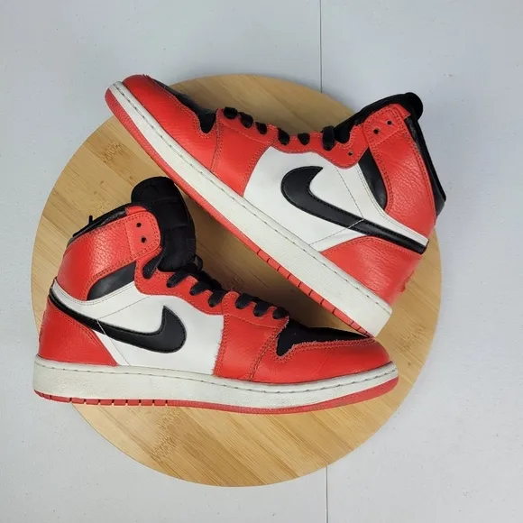 Nike Air Jordan 1 Retro Rare Air Max  Orange Shoes Size 6.5 Y