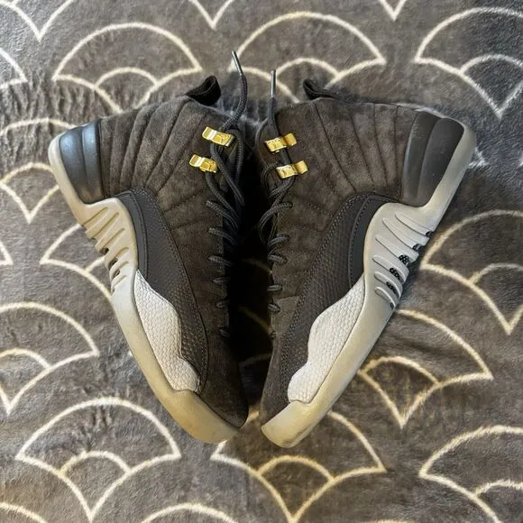 Nike Air Jordan 12 Retro Dark Grey Suede Shoes Sneakers Sz Boys 5Y
