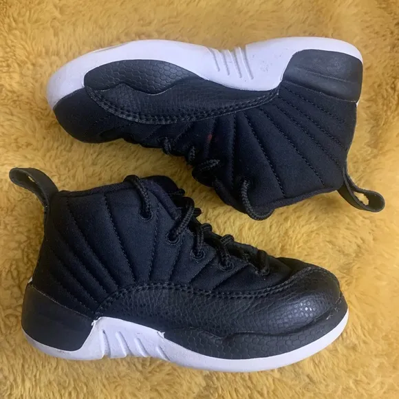 Nike Air Jordan 12 Retro Playoffs Toddler Size 7C