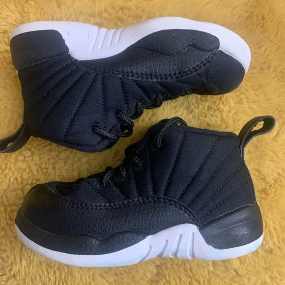 Nike Air Jordan 12 Retro Playoffs Toddler Size 7C