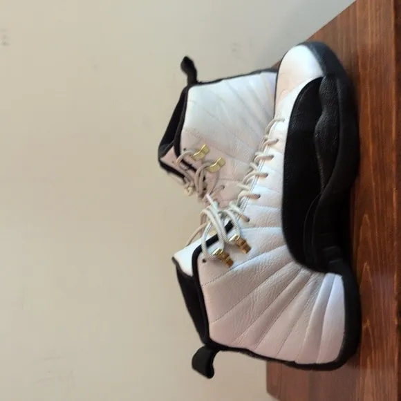 Nike Air Jordan 12 Retro Taxi XII Sz 12