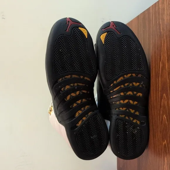 Nike Air Jordan 12 Retro Taxi XII Sz 12