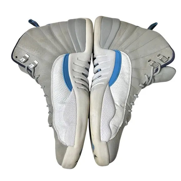 Nike Air Jordan 12 XII Retro University Blue Grey Size 9.5. Sneakers 130690-007