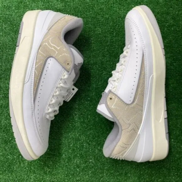 Nike Air Jordan 2 Retro Low Mens Sportswear Shoes White DV9956-100 VNDS Size 12