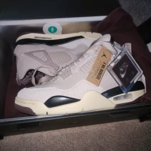 Nike Air Jordan 4 X A Ma Maniere 7.5W / 6M