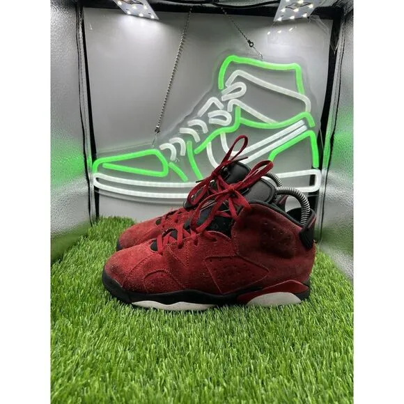 Nike Air Jordan 6 Retro Toro Red Boys Size 3Y Athletic Shoes Sneakers DV3605-600