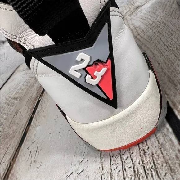 Nike Air Jordan 7 Retro GG &quot;Hot Lava&quot; Sneaker (Mens 8/8Y Women's 9.5)