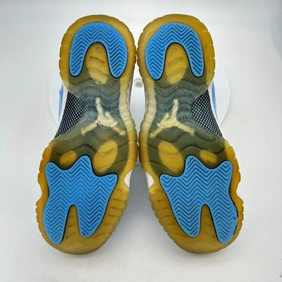 Nike Air Jordan Retro 11 Low UNC Youth Size 6.5Y 528896-106 Blue White Shoes