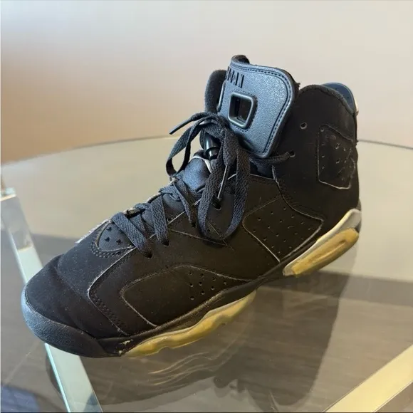Nike Air Jordan Retro 6 Black GS Metallic DX2835-001 Size 6.5 youth