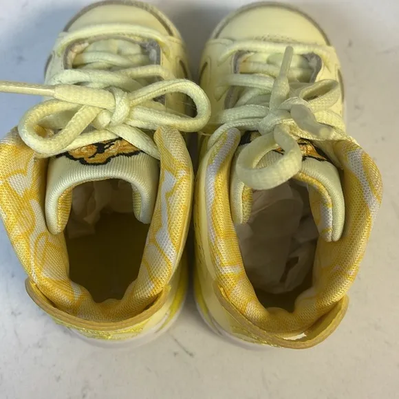 Nike Air Jordan Retro 6 Citron Tint Dynamic Yellow 645127-800 Size 5C Toddler