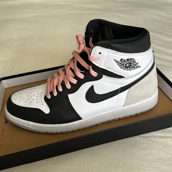 Nike Air Jordan Retro High OG Bleached Coral Shoes