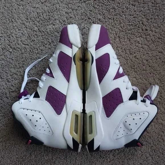 Nike Air Jordan VI 6 Retro White Bright Grape GS 7Y Women’s 8.5