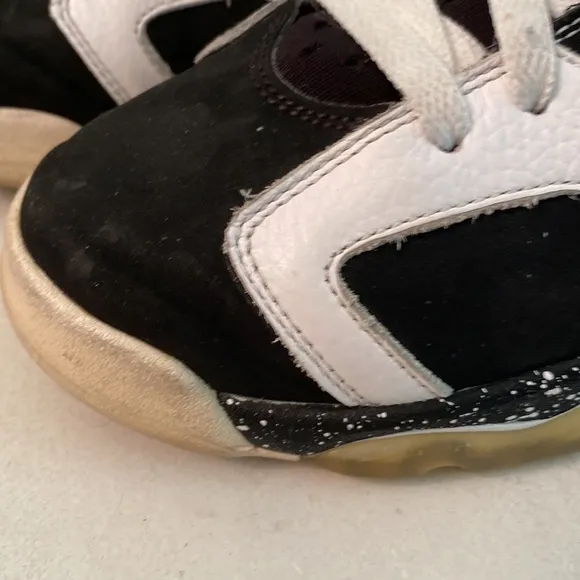 Nike Air Jordan VI6 Retro Oreo black/ white shoes