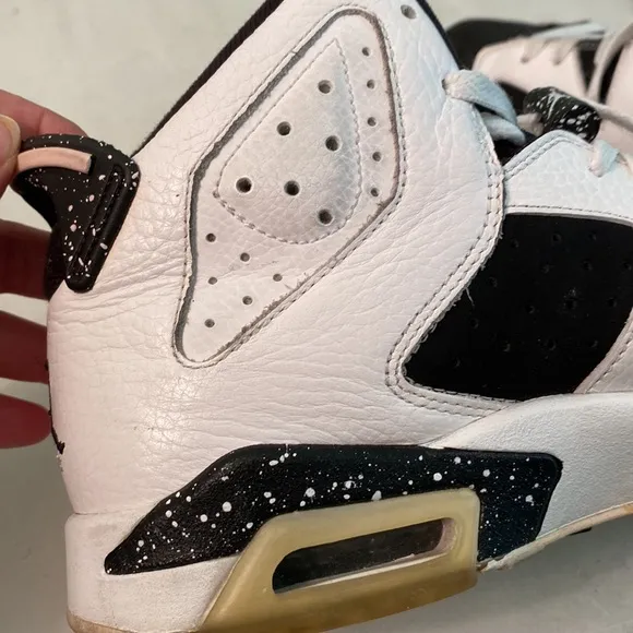 Nike Air Jordan VI6 Retro Oreo black/ white shoes