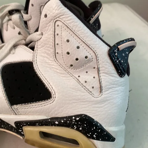 Nike Air Jordan VI6 Retro Oreo black/ white shoes