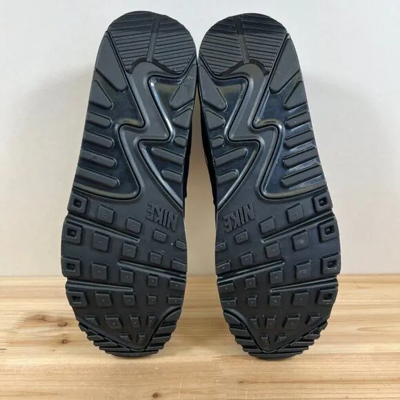 Nike Air Max 90 classic sneakers shoes Men 10.5 Iron Grey Dark Smoke Black White