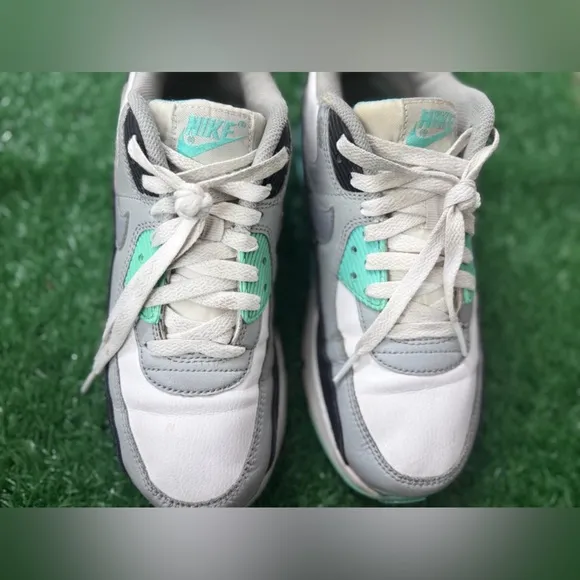Nike Air Max 90 LTRParticle Grey Teal (GS) Size 7Y