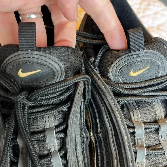 Nike Air Max 97 Black Metallic Gold Tennis Shoes Sneakers