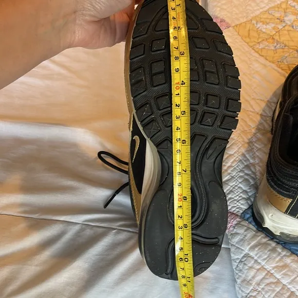 Nike Air Max 97 Black Metallic Gold Tennis Shoes Sneakers