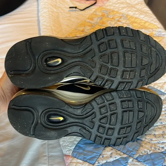 Nike Air Max 97 Black Metallic Gold Tennis Shoes Sneakers