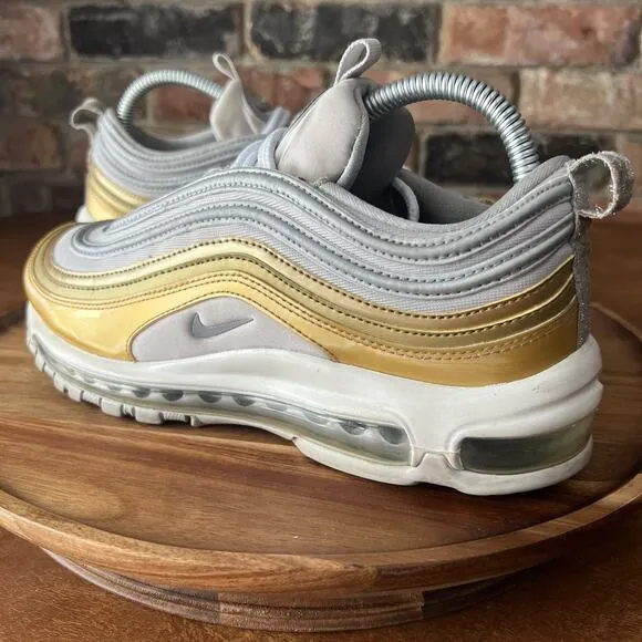 Nike Air Max 97 SE White Gold Retro Shoes Sneakers AQ4137-001 Women's 9