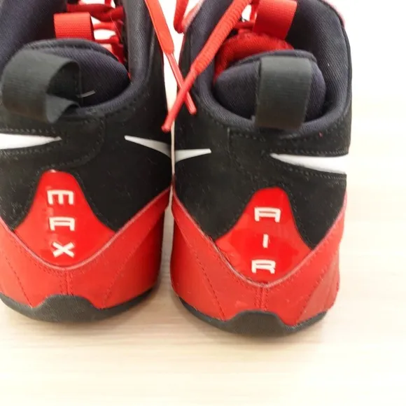 Nike Air Max Basketball Shoes Mens 11.5 Swoosh Wavy University Red Retro