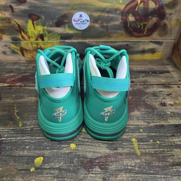 Nike Air Max Penny 1 Size 11 Retro Green White Basketball Shoes FQ8827-324