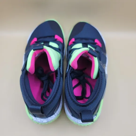 Nike Air Zoom Crossover 2 GS Kid's Shoes Size 5.5 Black White Neon Pink New
