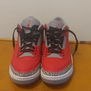Nike Air Jordan Retro Mid SE Unite Fire Red Men Shoes