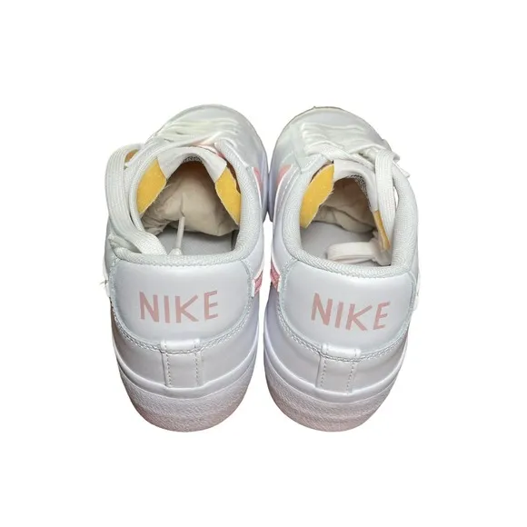 Nike Blazer Low Platform White Pink Glaze Casual Shoes DJ0292-103 Women Size 10