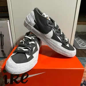 Nike Blazer Low Sacai Dark Grey Brand New Mens 6 Women's 7.5