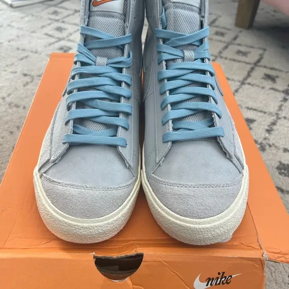 Nike Blazer Mid ‘77 PRM Men's Gray Sneakers size 10.5