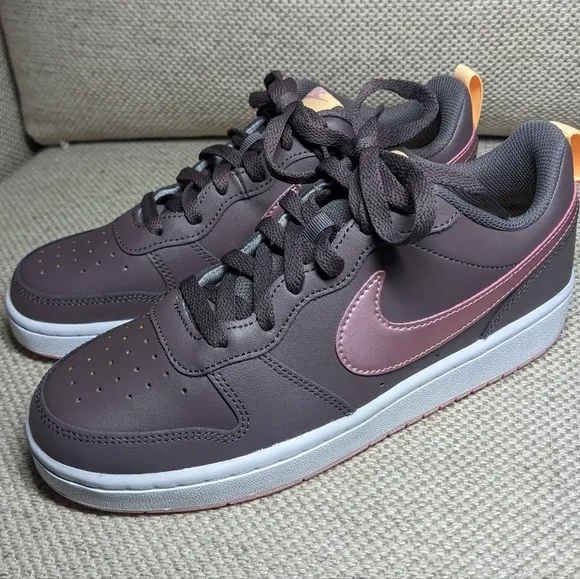 Nike Court Borough Low 2 Women's 8.5, Mens &amp; Kids 7 in Violet/Melon/Pink