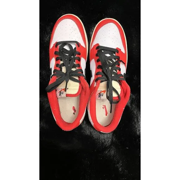 Nike Dunk Low Retro PRM Chicago Split Red Black DZ2536-600 Men's Size 9.5