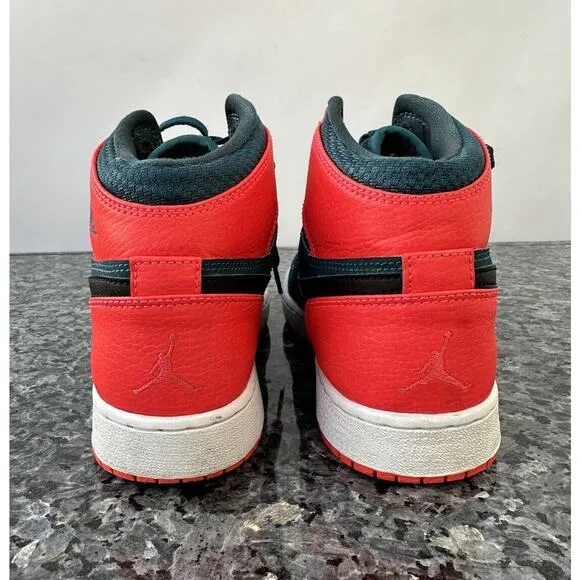 Nike Jordan 1 Retro High Russell Westbrook 705300-312 Shoes Boy Size 6Y
