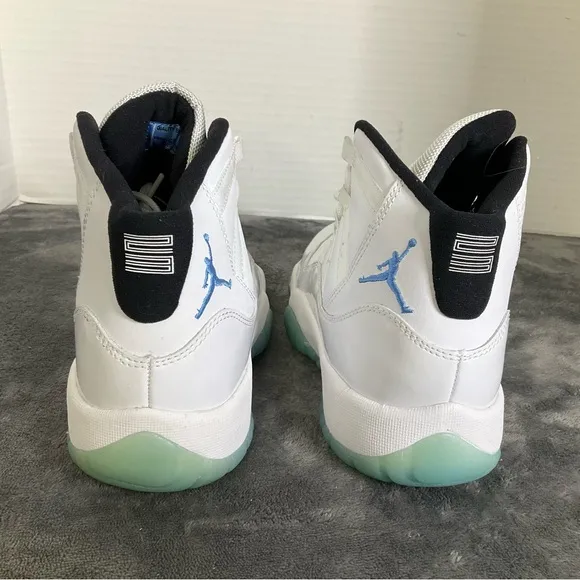 Nike Jordan 11 Retro Blue (378038-117) Boys Size 6.5 New With Imperfections