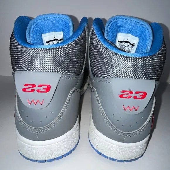 Nike Jordan’s Gray and Blue Legend with Red Accents Men’s Size 10