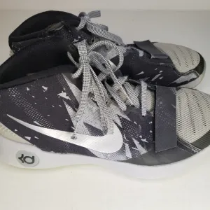 Nike KD Basketball Shoes Size 12