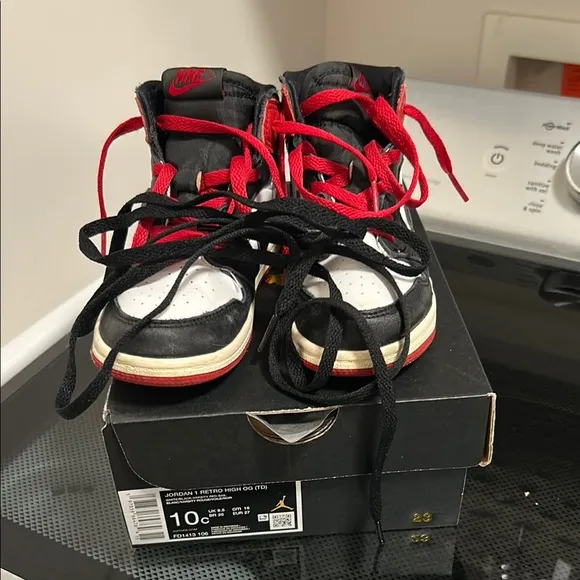 Nike Kids' Air Jordan 1 Retro High OG - Black, Red, and White