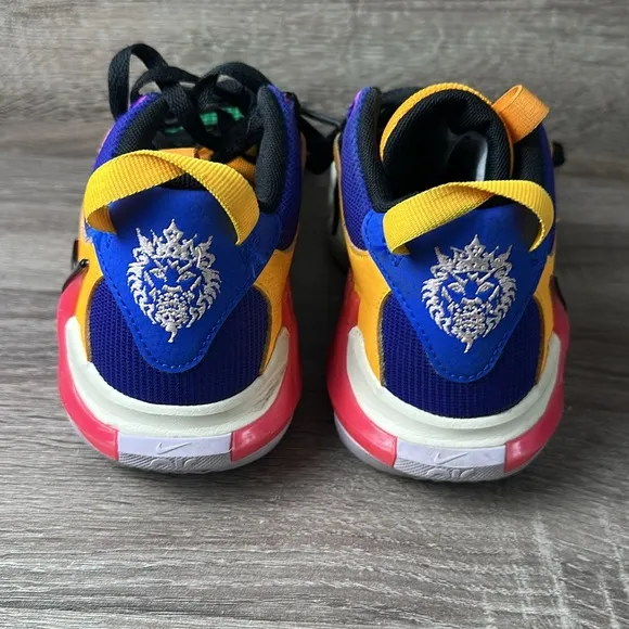 Nike LeBron Witness 7 Basketball Shoes Kids Size 4.5Y Street Active Sneakers