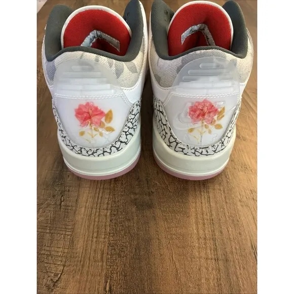 Nike Men 8.5 Air Jordan 3 Retro ‘Wings’ White Fire Red Green Shoes HM6993-100