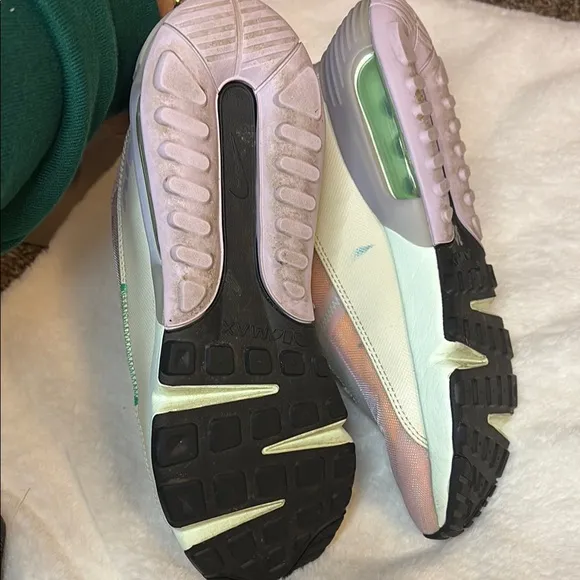 Nike Orange Green Sneakers with Fashion-Forward Design