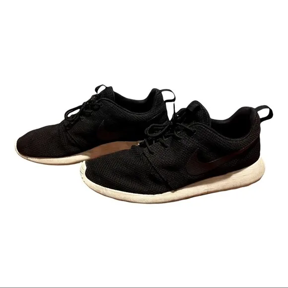 Nike ROSHE ONE Size 13