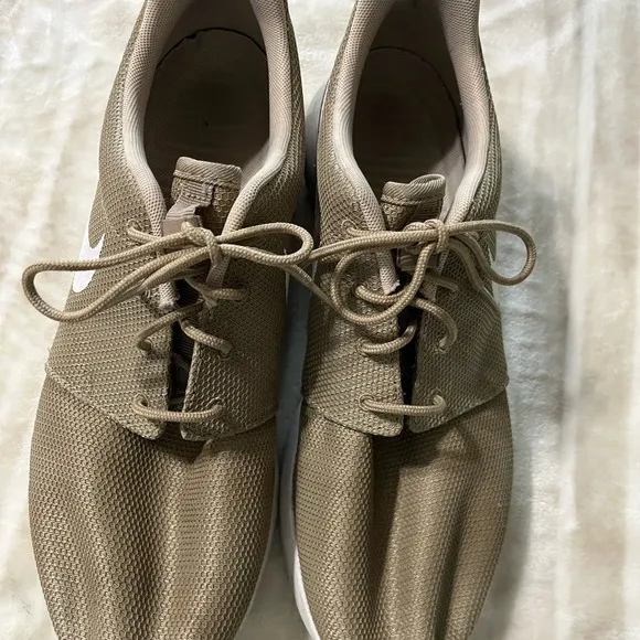 Nike Roshec One Run Mens 11 Khaki 511881-203