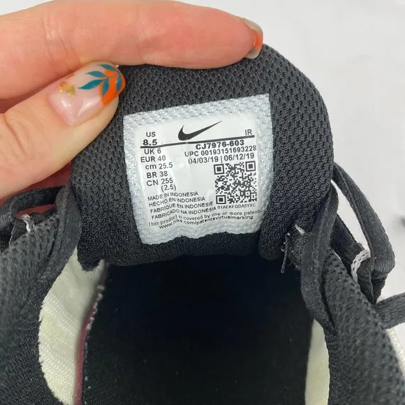 Nike Running Shoes Air Max Tailwind 4 Soft Pink Chunky Athletic Sneakers 8.5