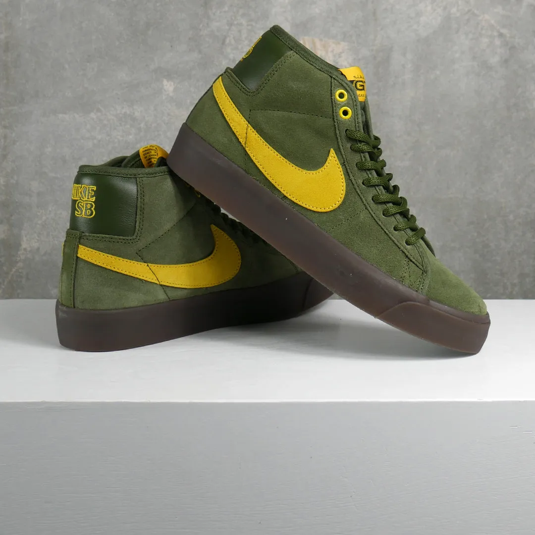 Nike SB Blazer Mid X Antihero Skateboards (Rough Green/Amarillo-Black)
