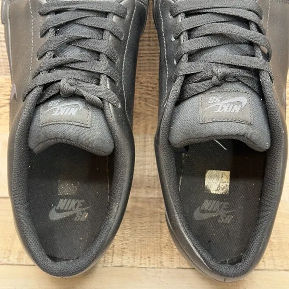 Nike SB Satire L Skateboard Sneakers Mens Size 10.5 10 1/2 Black Leather Shoes
