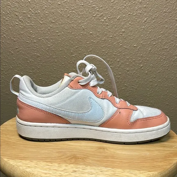 Nike SB Special Edition Court Borough Low Top White and Peach Sneakers