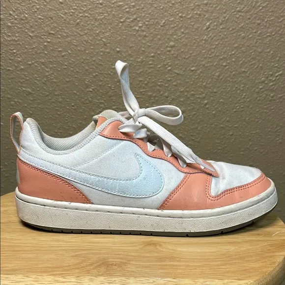 Nike SB Special Edition Court Borough Low Top White and Peach Sneakers